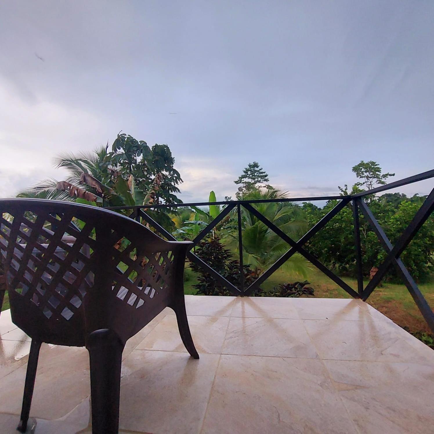 Bewak Cr Hotel ตอร์ตูเกโร ภายนอก รูปภาพ